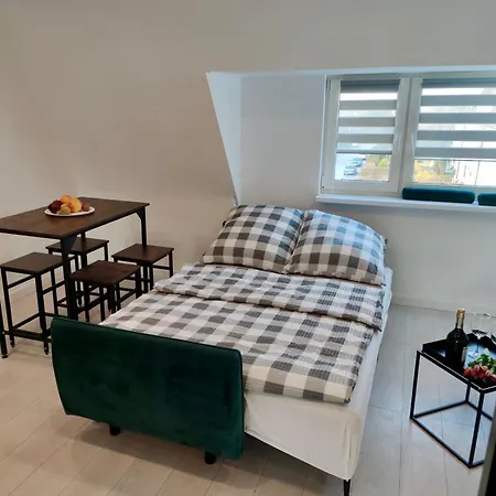 Michalowskiego W Poblizu Radiostacji Apartment *