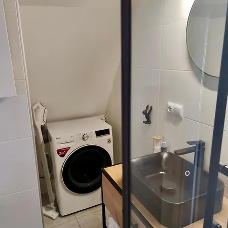 Michalowskiego W Poblizu Radiostacji *