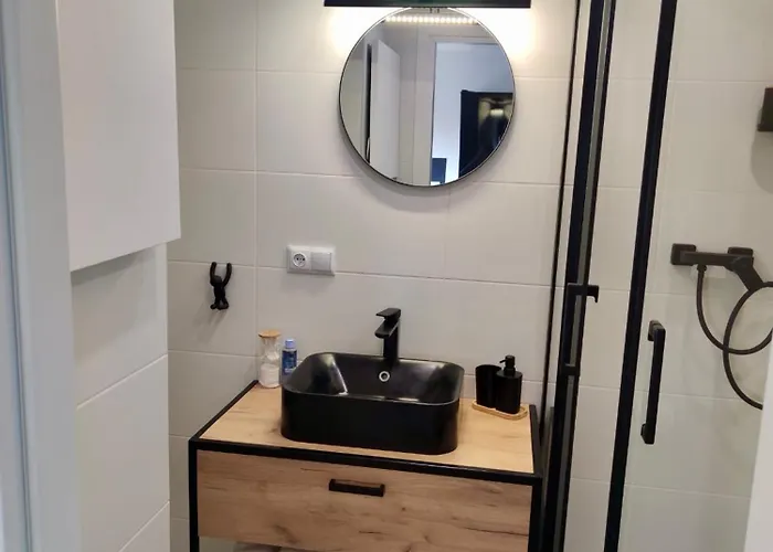 Michalowskiego W Poblizu Radiostacji Gliwice