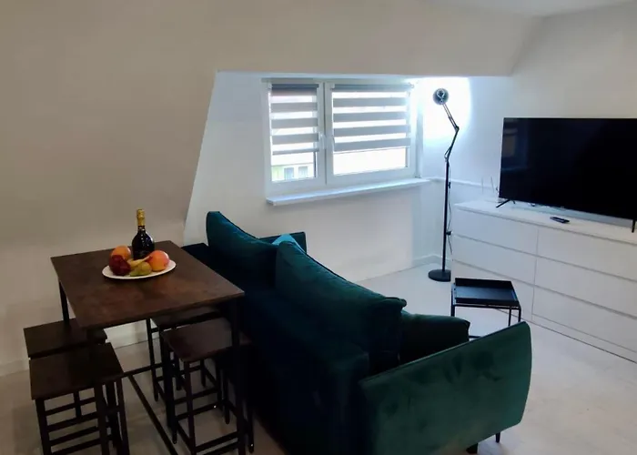 Michalowskiego W Poblizu Radiostacji Apartamento *